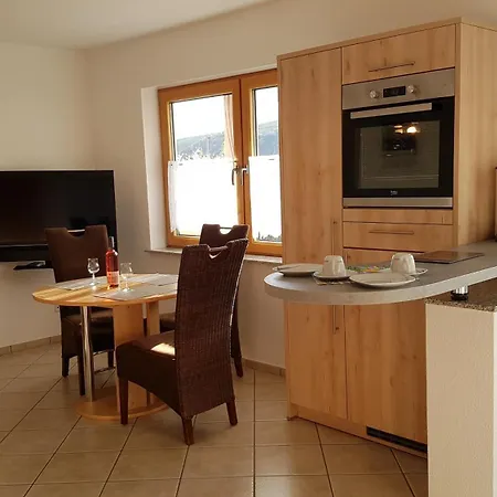 Ferien Mit Wein Apartment Wintrich Exterior photo